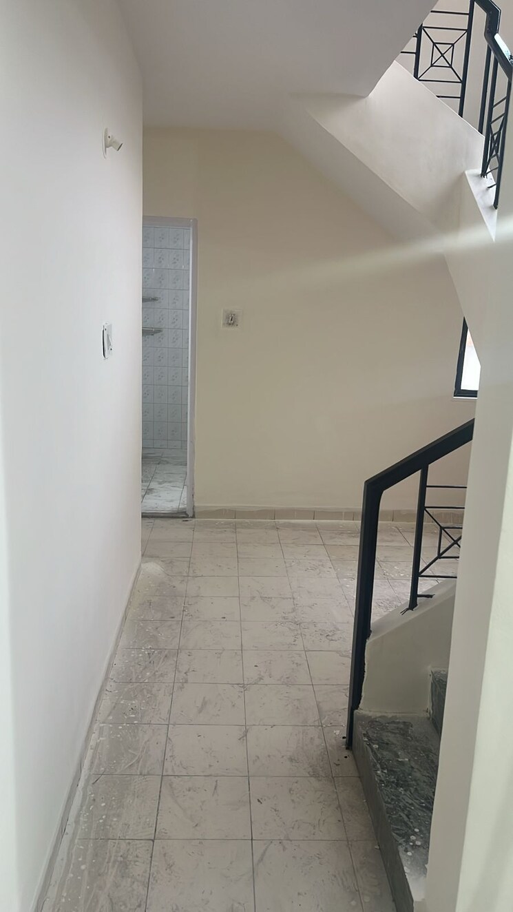 Bathroom, mutha-hermes-drome-phase-i 3.5 Bedroom 1350 Sq.Ft. Apartment In Viman Nagar Pune 9734296