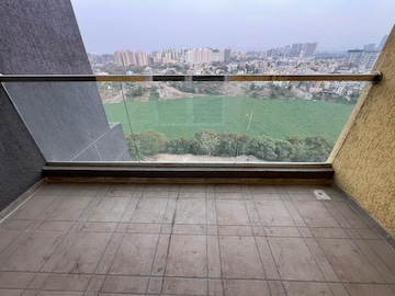 Swimming Pool in 3 BHK Apartment at Kohinoor Zen Estate, Kharadi – for Sale