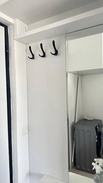 Furnished Amenities in 2 BHK Apartment at Signature Global Aspire, Sector 95 – for Rent