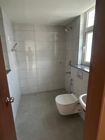 Bathroom in 4 BHK Villa at Godrej Golf Links Crest, Sector 27 Yamuna Expressway – for Rent