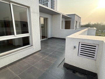 4 BHK Villa – Exterior View View at Godrej Golf Links Crest, Sector 27 Yamuna Expressway - for Rent