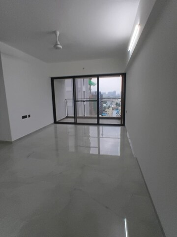 Room in 2 BHK Apartment at Unique Youtopia, Kharadi – for Sale