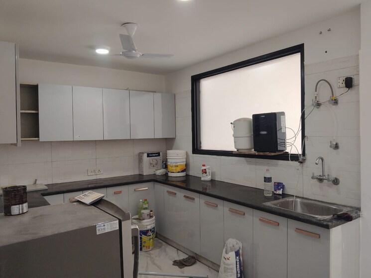 Kitchen, saket 3 Bedroom 1600 Sq.Ft. Builder Floor In Saket Delhi 9734829