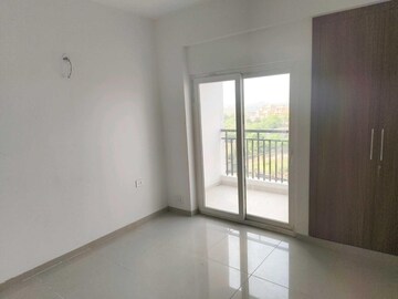 Room in 2 BHK Apartment at Ajnara Panorama Facing F1, Sector 22 Yamuna Expressway – for Rent