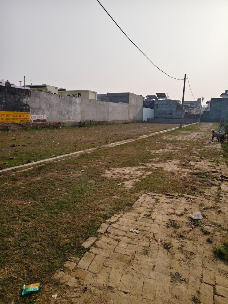 undefined, jankipuram  1000 Sq.Ft. Plot In Jankipuram Lucknow 9735211