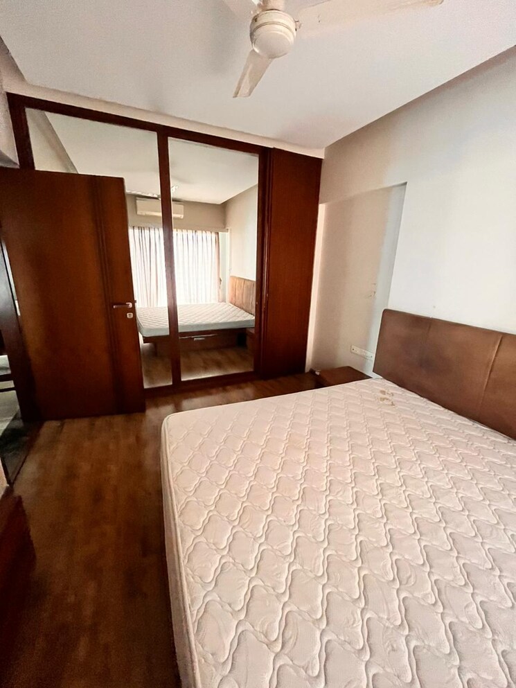 Cover Image, ajanta-apartments-santacruz-west 2 Bedroom 700 Sq.Ft. Apartment In Santacruz West Mumbai 9736212