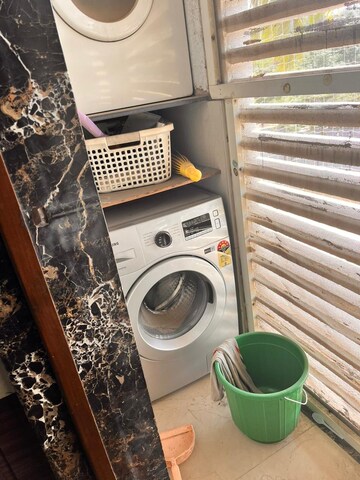 Team Area in 2 BHK Apartment at Ajanta Apartments Santacruz West, Santacruz West – for Rent