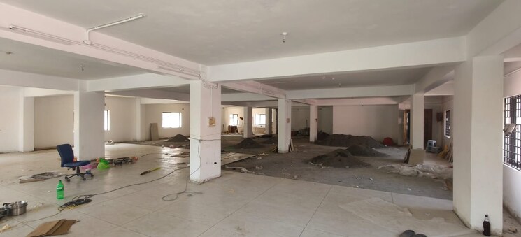  Parking, ravi puram Commercial Office Space 4000 Sq.Ft. In Ravi Puram Kochi 9735294