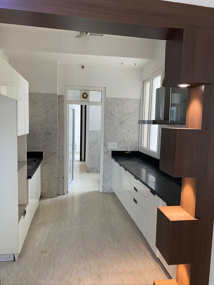 Kitchen, prateek-edifice 3 Bedroom 2070 Sq.Ft. Apartment In Sector 107 Noida 9735425