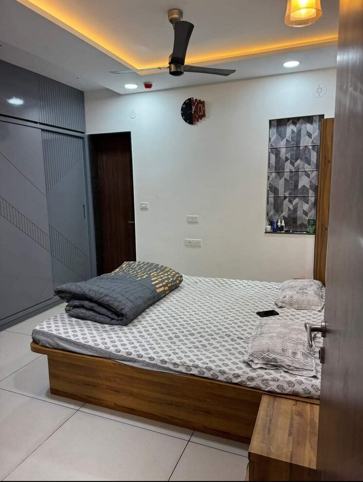 Bedroom, park-street 2 Bedroom 1000 Sq.Ft. Apartment In Wakad Pune 9735563