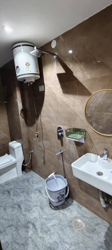 Attached Bathroom in 2 BHK Builder Floor at Saket – for Rent