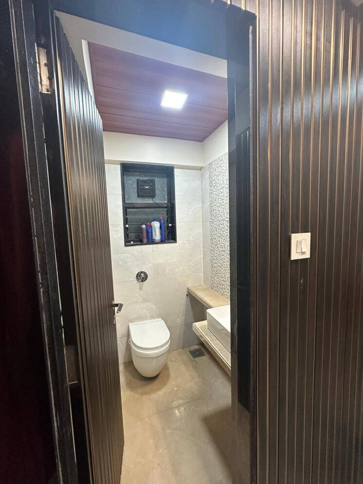Bathroom, sai-plaza-sakinaka 2 Bedroom 750 Sq.Ft. Apartment In Sakinaka Mumbai 9735671