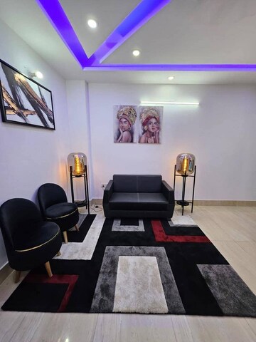 Gym in 3 BHK Builder Floor at Saket – for Rent