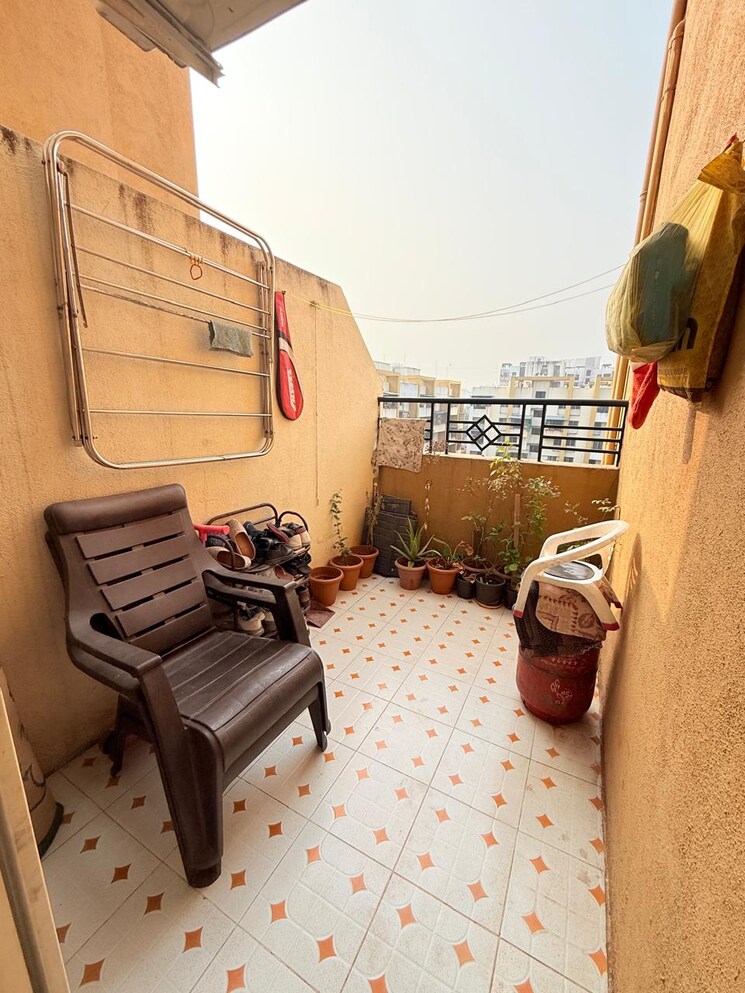  Parking, sunrise-chs-fursungi 1 Bedroom 640 Sq.Ft. Apartment In Fursungi Pune 9735723