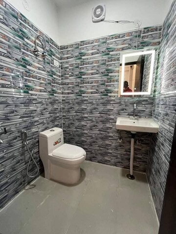 Bathroom in 2 BHK Builder Floor at Saket – for Rent