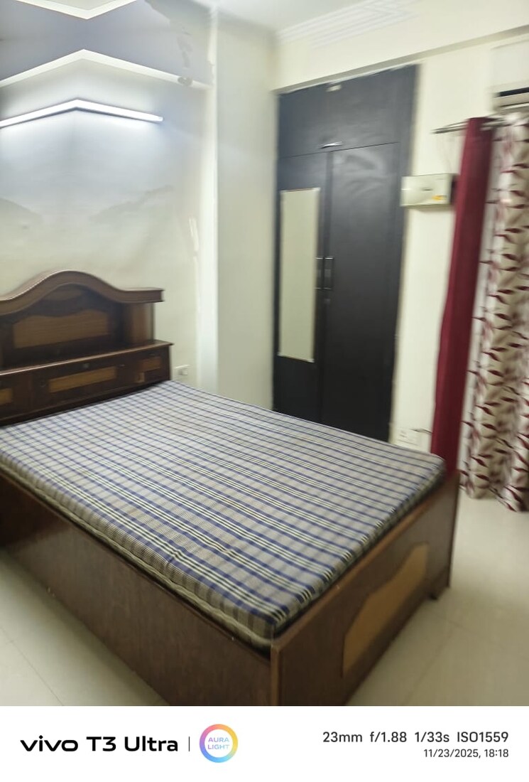 Bedroom, maxblis-white-house 2 Bedroom 900 Sq.Ft. Apartment In Sector 75 Noida 9735863