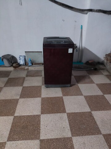 Furnished Amenities in 2 BHK Independent House at Gomti Nagar – for Rent