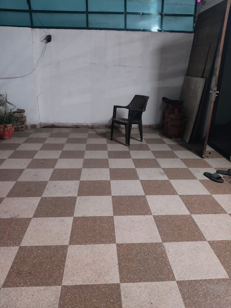  Parking, gomti nagar 2 Bedroom 1688 Sq.Ft. Independent House In Gomti Nagar Lucknow 9736015