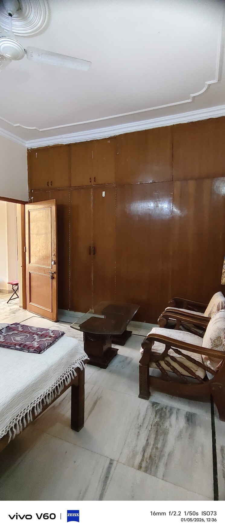 Living Room, rwa-apartments-sector-50 2 Bedroom 112 Sq.Mt. Independent House In Sector 50 Noida 9736029