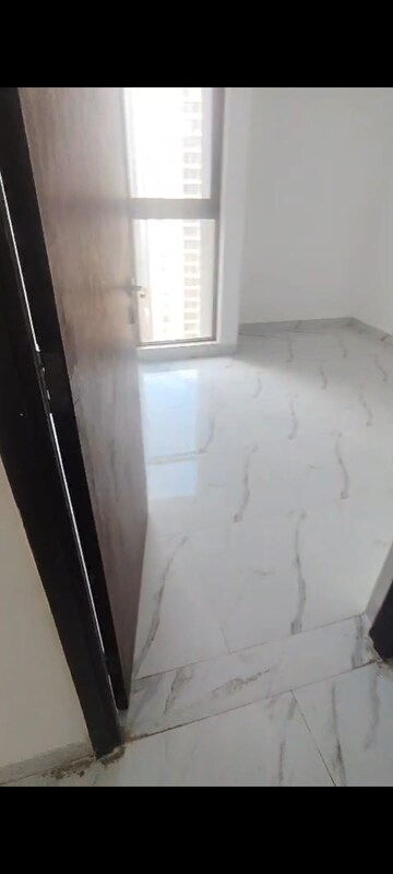 Bathroom in 2 BHK Apartment at Raymond Ten X Habitat, Pokhran Road No Two – for Rent