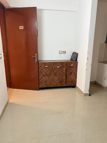 Room in 3 BHK Apartment at Sector 92 – for Sale