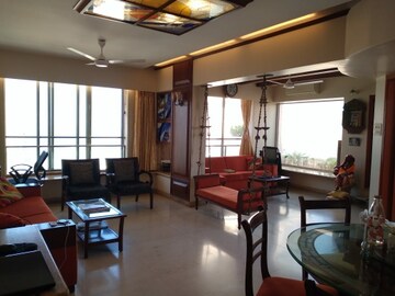 Living Room in 3 BHK Apartment at Sagar Mahal, Walkeshwar – for Sale