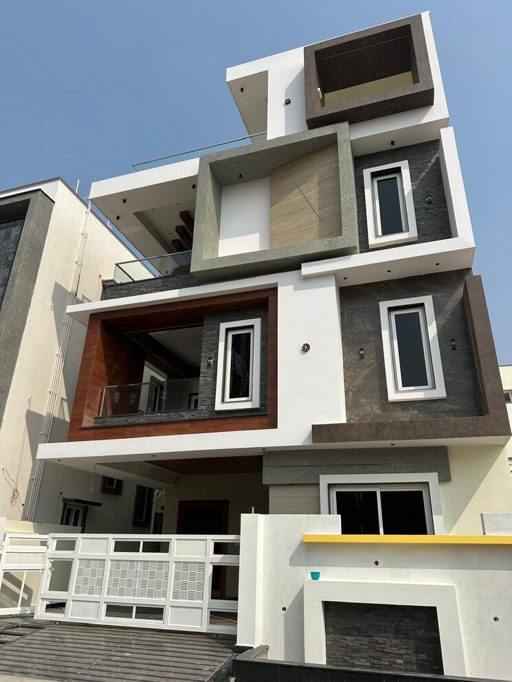 Exterior View, western-bliss 5 Bedroom 5600 Sq.Ft. Villa In Sainikpuri Hyderabad 9631473