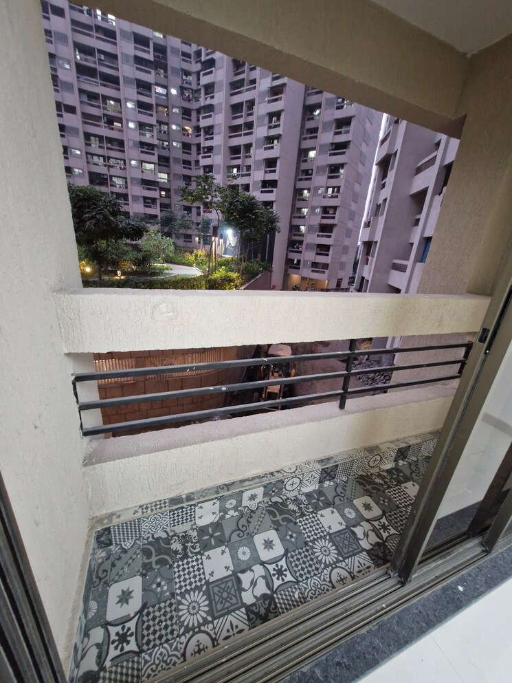 Balcony, evershine-amavi-303-phase-2 1 Bedroom 511 Sq.Ft. Apartment In Virar West Palghar 9736164