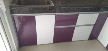 Room in 2 BHK Apartment at Ajnara Le Garden, Panchsheel Green – for Rent