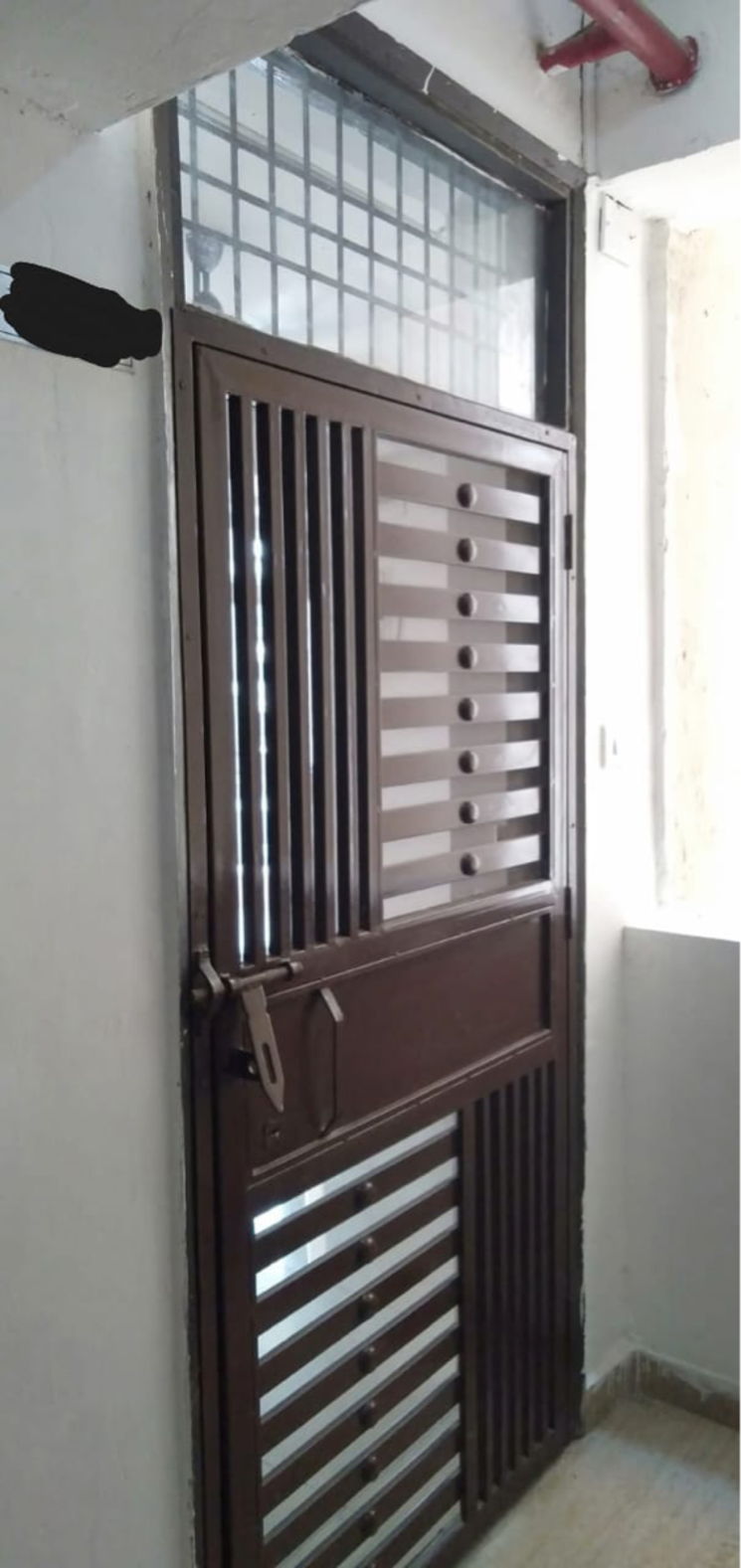 Balcony, ajnara-le-garden 2 Bedroom 900 Sq.Ft. Apartment In Panchsheel Green Greater Noida 9736174