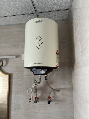 Furnished Amenities in 3 BHK Apartment at M3M Merlin, Sector 67 – for Rent