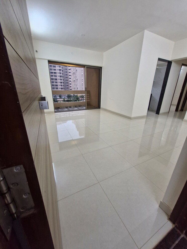 Cover Image, evershine-amavi-303-phase-2 2 Bedroom 753 Sq.Ft. Apartment In Virar West Palghar 9736241