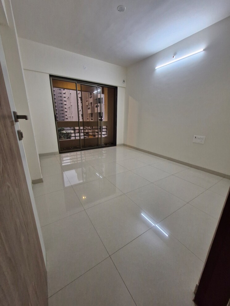 Bedroom, evershine-amavi-303-phase-2 2 Bedroom 753 Sq.Ft. Apartment In Virar West Palghar 9736241