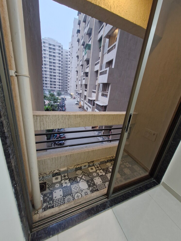 Balcony, evershine-amavi-303-phase-2 2 Bedroom 753 Sq.Ft. Apartment In Virar West Palghar 9736241