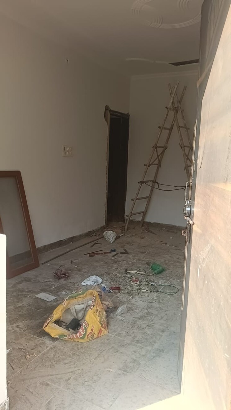 Balcony, rwa-apartments-sector-45 2 Bedroom 3000 Sq.Ft. Independent House In Sector 45 Noida 9736264