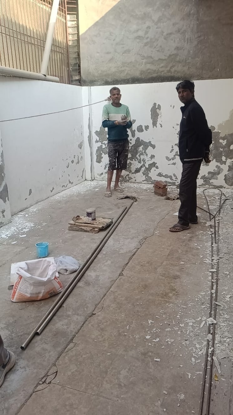  Parking, rwa-apartments-sector-45 2 Bedroom 3000 Sq.Ft. Independent House In Sector 45 Noida 9736264