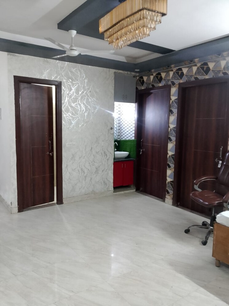 Living Room, crossing-republik 3 Bedroom 1875 Sq.Ft. Apartment In Crossing Republic Ghaziabad 9736316