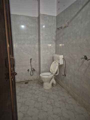 2.5 BHK Builder Floor For Rent in Mayur Vihar