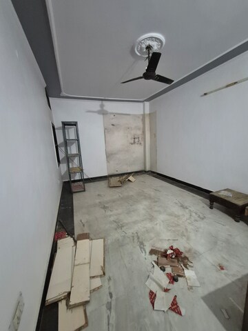 Kitchen in 2.5 BHK Builder Floor at Mayur Vihar – for Rent