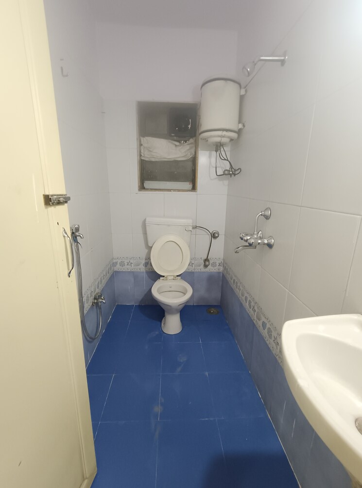 Bathroom, runwal-estate 2 Bedroom 650 Sq.Ft. Apartment In Dhokali Thane 9736327