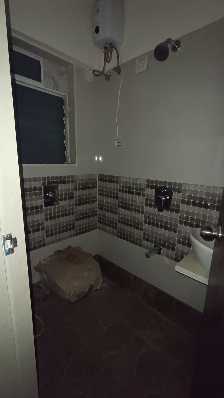 Attached Bathroom, drishti-homes 1 Bedroom 420 Sq.Ft. Apartment In Jogeshwari East Mumbai 9736356