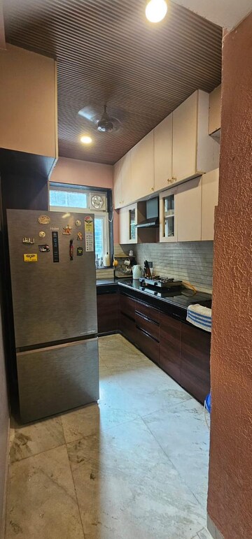 Living Room in 2 BHK Builder Floor at Ardee City, Sector 52 – for Rent