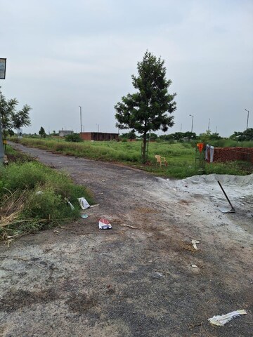 Plot Area in  Plot at Sector 20 Yamuna Expressway – for Sale