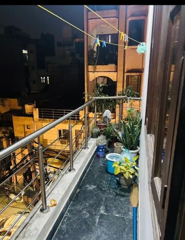  Builder Floor For Rent in Ramesh Nagar