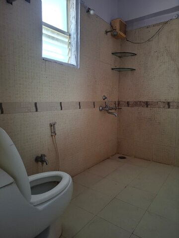 Master Bedroom in 3 BHK Apartment at Banjara Hills – for Rent