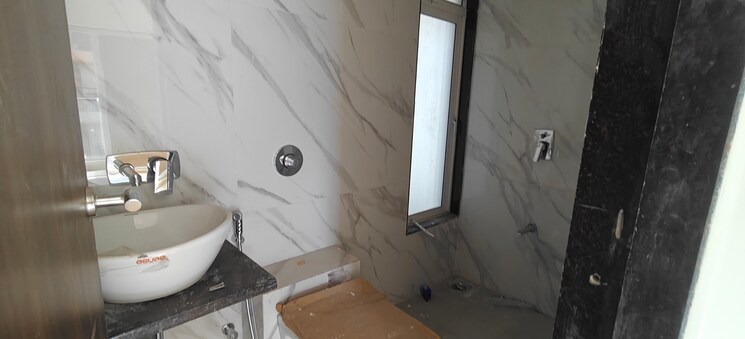 Bathroom, rite-skyluxe 2 Bedroom 743 Sq.Ft. Apartment In Chembur Mumbai 9736515