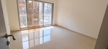 Room in 2 BHK Apartment at Rite Skyluxe, Chembur – for Rent