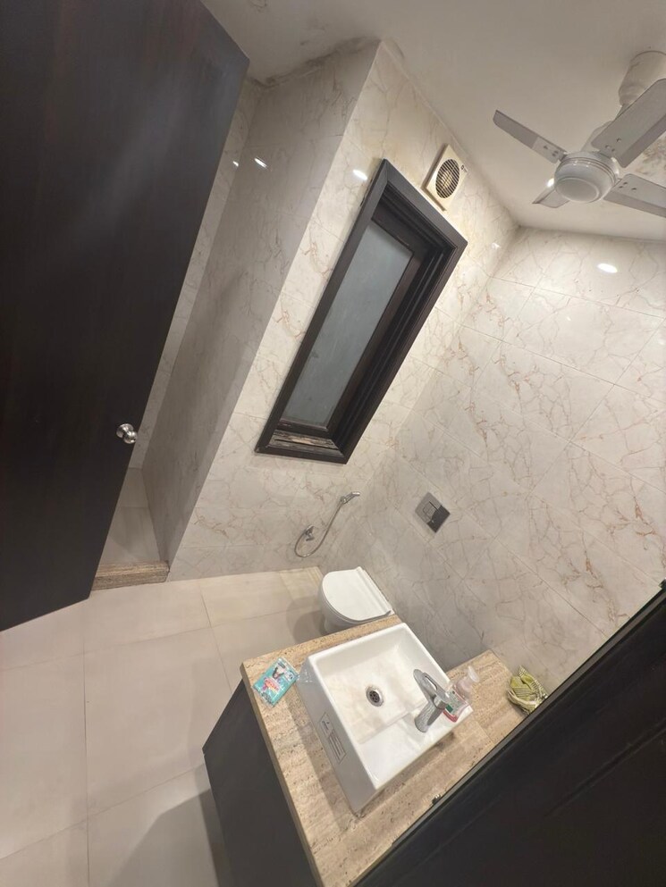 Bathroom, the-galaxy-hotel 2 Bedroom 1260 Sq.Ft. Builder Floor In Sector 15 Gurgaon 9736522