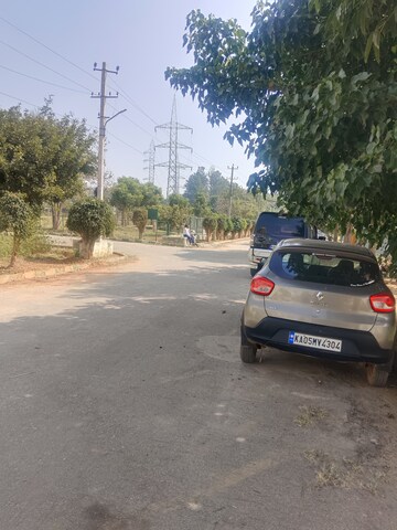 Parking in 4 BHK Independent House at Richmond Town – for Sale