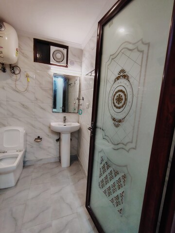 Bathroom in 1 BHK Builder Floor at Malviya Nagar – for Rent